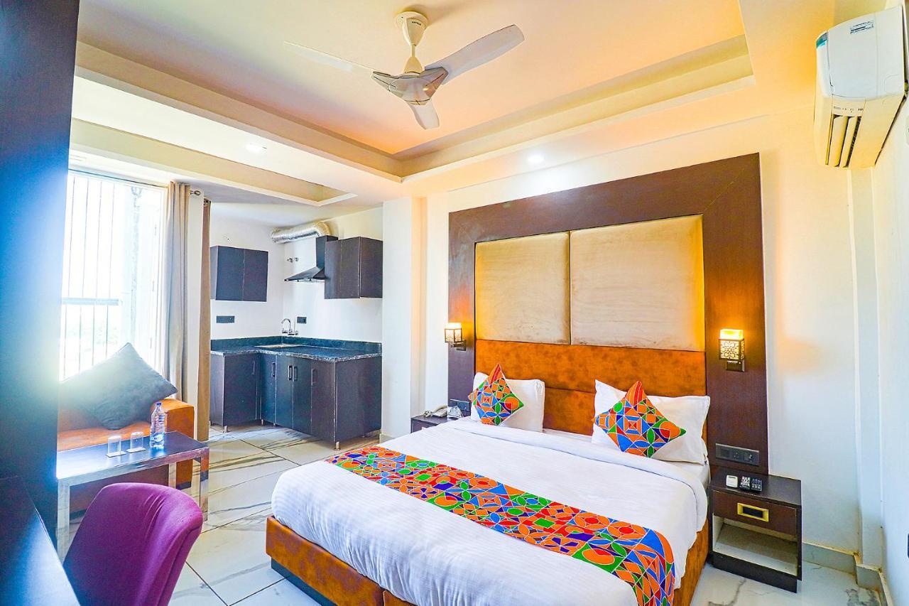 Fabhotel Kiara The Private Suites Γκουργκάον Εξωτερικό φωτογραφία
