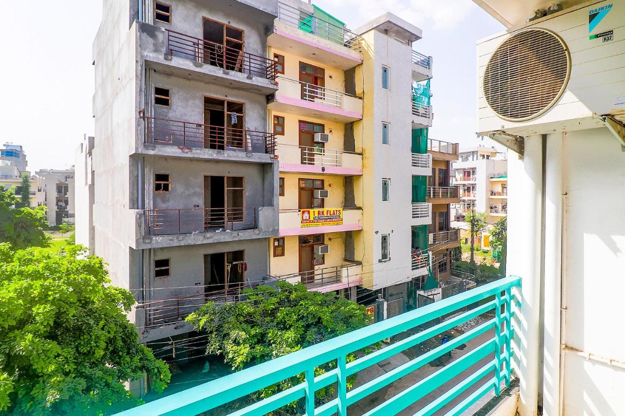 Fabhotel Kiara The Private Suites Γκουργκάον Εξωτερικό φωτογραφία