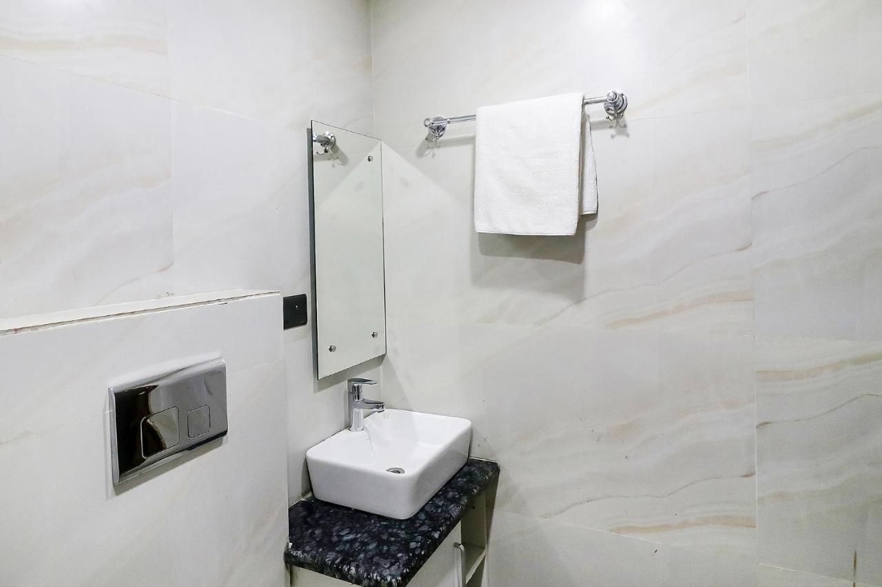 Fabhotel Kiara The Private Suites Γκουργκάον Εξωτερικό φωτογραφία